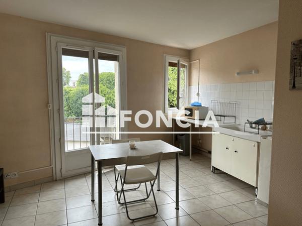 Location Studio 25.04 m² - 15 RUE GASTON DREYT Tarbes 65000