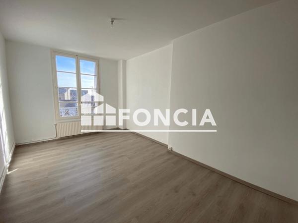 Location Appartement 2 pièces 50.69 m² - 11 RUE DE LA REPUBLIQUE Beziers 34500