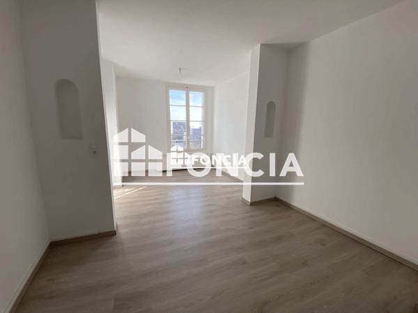 Location Appartement 2 pièces 50.69 m² - 11 RUE DE LA REPUBLIQUE Beziers 34500