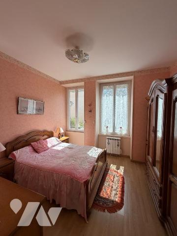 À découvrir sur la commune de Culoz

Cette maison traditionnelle élevée sur trois niveaux, im...