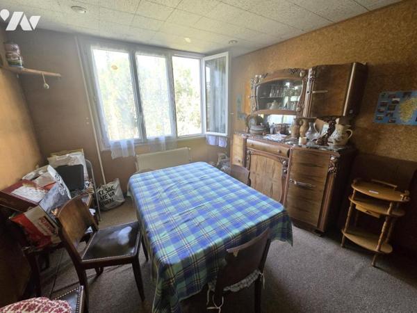 Dans le haut de VILLENEUVE SAINT GEORGES