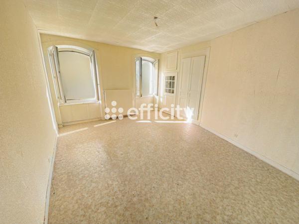 Maison 12 pièces - 270 m² Exclusivité efficity