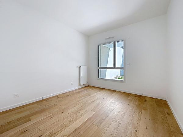 Charbonnieres : Charmant 2 pièces en rez de jardin de 40.61 m²