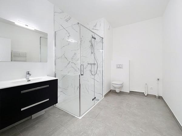 Charbonnieres : Charmant 2 pièces en rez de jardin de 40.61 m²