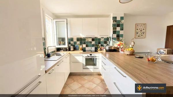 Vente                                                      Villa
                        
                     4 pièces                      73 m2                     à Nice