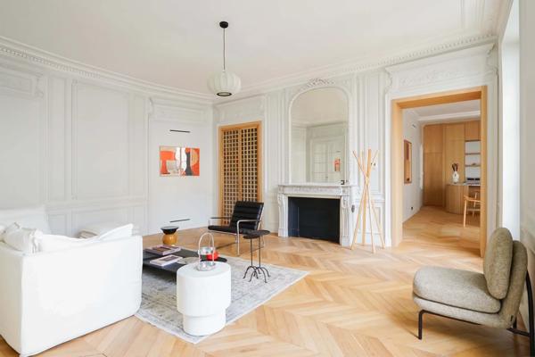 Appartement Paris 9e - TRINITE / ETIENNE D'ORVES