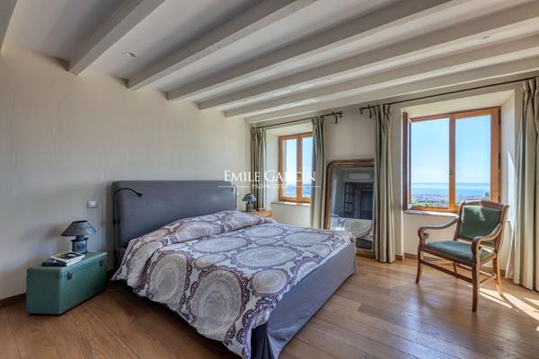 A Vendre NICE Côte d'Azur - Elégante Bastide - Vue mer panoramique