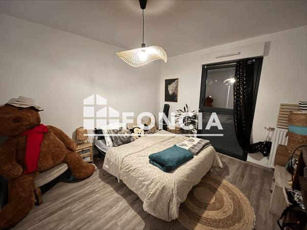 Location Appartement 3 pièces 62.1 m² - 1 BIS RUE GEORGES CLEMENCEAU Grand Couronne 76530