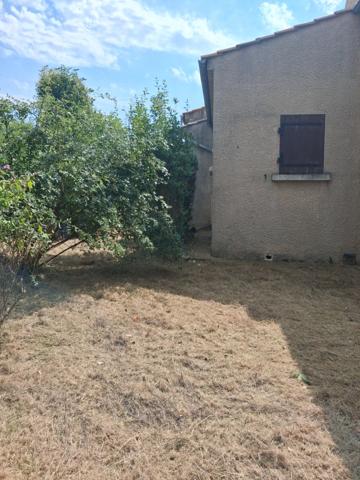 L'ESCALE – Maison individuelle avec véranda, garage et jardin arboré