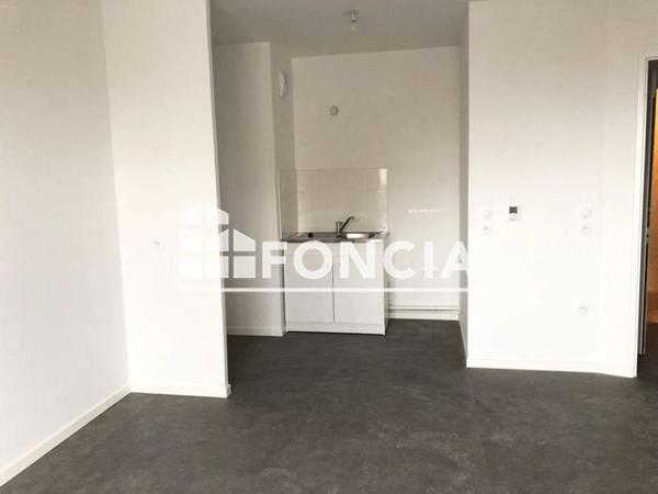 Location Appartement 2 pièces 38.9 m² - 80 AVENUE D'HARCOURT Caen 14000