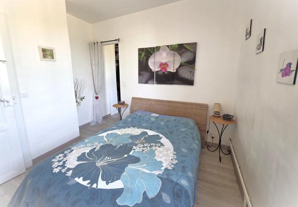 Maison t5 de 118m² comprenant un appartement indépendant.