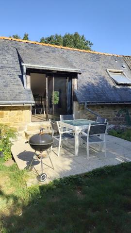 Ensemble immobilier composé de deux maisons-156 m2 , Plouay