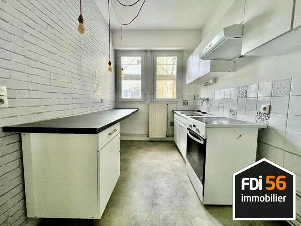 A VENDRE - 60M2 - APPARTEMENT T2 EN HYPER CENTRE DE LORIENT - EXCLUSIVITÉ , Lorient