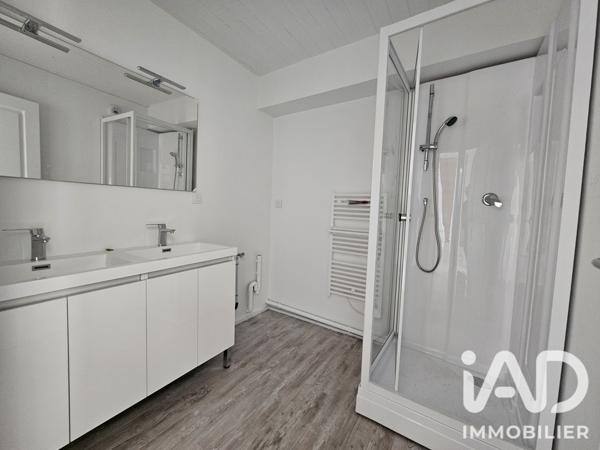 Location appartement 5 pièces 83 m² Bougneau