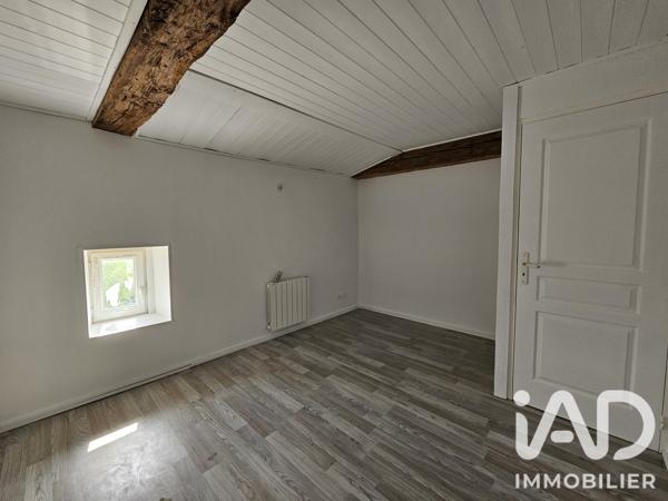 Location appartement 5 pièces 83 m² Bougneau