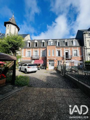 Maison à vendre 15 pièces 368 m² La Bourboule