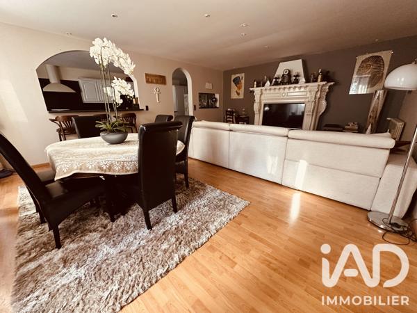 Maison à vendre 15 pièces 368 m² La Bourboule