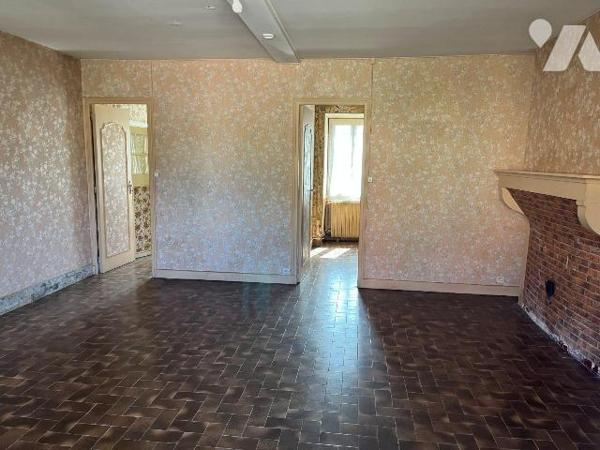 A VENDRE à SAINTE MAGNANCE (89420), à quelques kilomètres d'AVALLON (89200) :
Une maison d'hab...