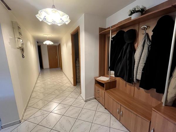 Appartement modulable  de 89 m² - DPE C - véranda cosy - stationnement