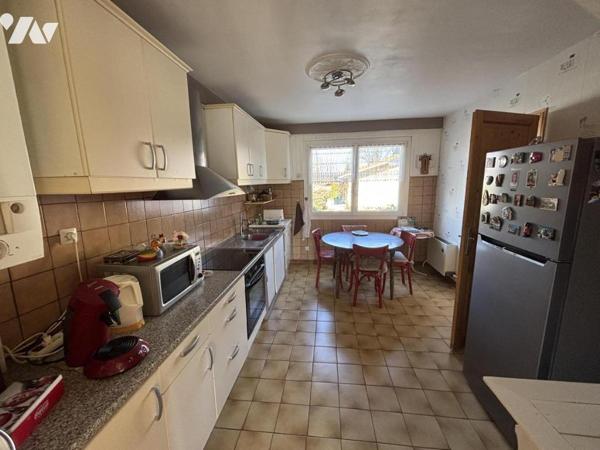 Maison mitoyenne 4 pièces (environ 100 m² habitables) - Secteur calme et prisé