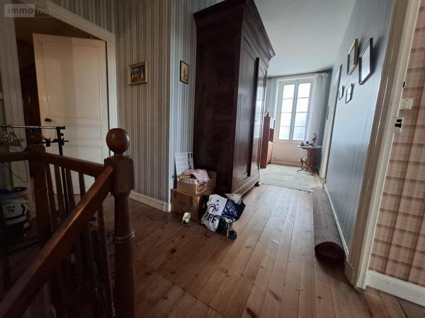 Maison à vendre à Val de Cognac en Charente (16370), ref : 17111-707