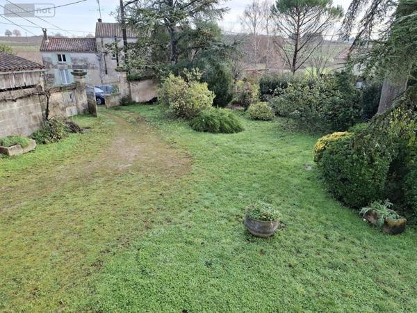 Maison à vendre à Val de Cognac en Charente (16370), ref : 17111-707