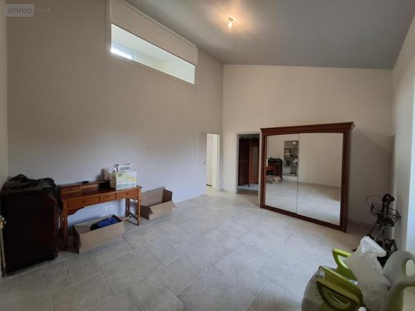 Maison à vendre à Val de Cognac en Charente (16370), ref : 17111-707