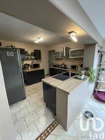 Maison 5 pièces de 109 m² à Saint-Pol-sur-Ternoise (62130)