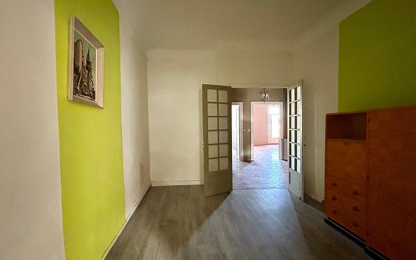 Appartement à vendre    4 pièces • 153 m2 Sète