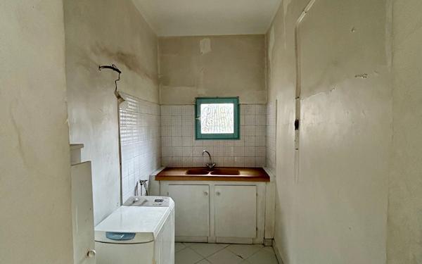 Appartement à vendre    4 pièces • 153 m2 Sète