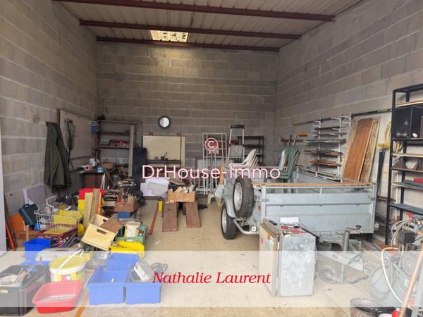 Parking / Box à vendre de 45 m²