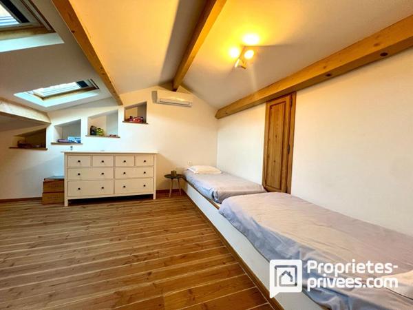 Villa avec jardin, garage, piscine et dépendance à Sainte Maxime