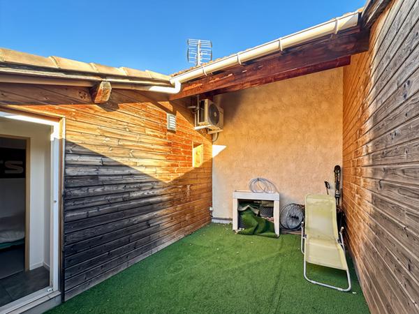 Maison de village R+2  Atypique et coup de coeur