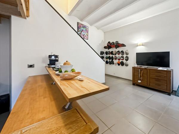 Maison de village R+2  Atypique et coup de coeur