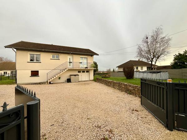 Maison Athee 4 pièce(s) 102 m2