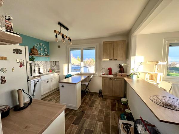 Maison Athee 4 pièce(s) 102 m2