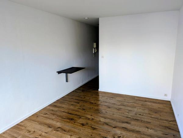 Appartement à BORDEAUX, 33000 - 1 pièce 23m²