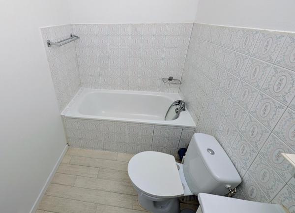 Appartement à BORDEAUX, 33000 - 1 pièce 23m²