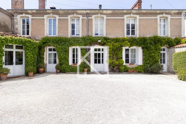 HÔTEL PARTICULIER COEUR DE VILLE