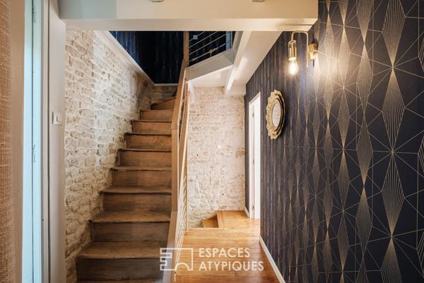 Maison en pierre chargée d’histoire dans un cadre bucolique