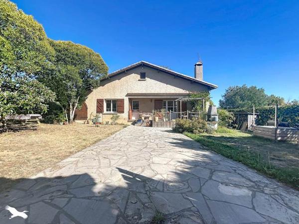Maison à vendre 213 000 € Beaumont-de-Lomagne 7 p 141 m² DPE C