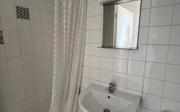 Appartement à vendre    2 pièces • 32,45 m2 Neuilly-Plaisance