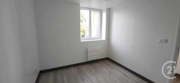 Maison à vendre  6 pièces - 100 m2 ST PAUL DES LANDES - 15