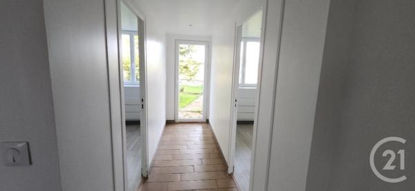 Maison à vendre  6 pièces - 100 m2 ST PAUL DES LANDES - 15