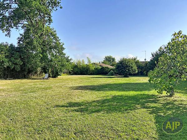 Terrains à vendre Andernos Les Bains : surface de 2184 m2 à 790 000€ - AJP Immobilier Andernos les Bains