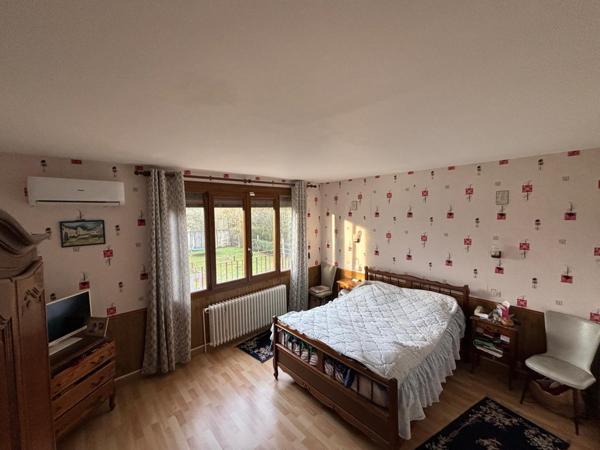 Maison familiale et spacieuse située à Attigny