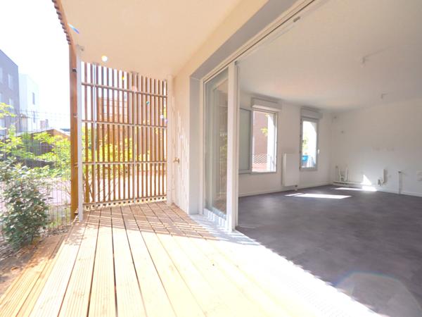 Appartement esprit maison 4 pièces de 70,01 m2 loi Carrez