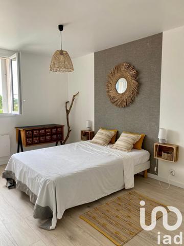 House for sale 4 rooms 86 m² Meschers-sur-Gironde