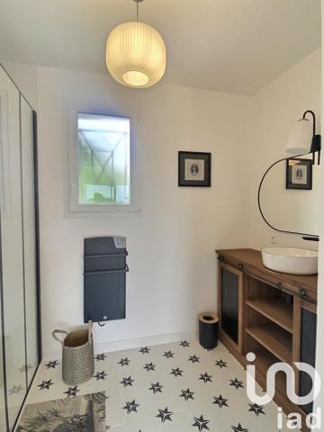 House for sale 4 rooms 86 m² Meschers-sur-Gironde