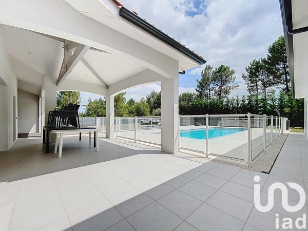 Maison à vendre 10 pièces 236 m² Langon